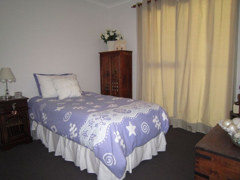 36 Sunnybay Drive, Birkdale QLD 4159