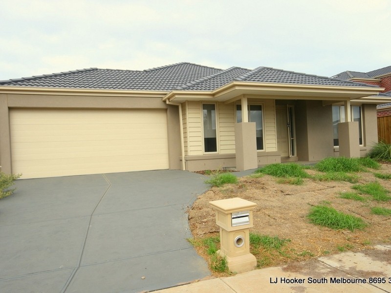 59 Alamanda Boulevard, Point Cook VIC 3030
