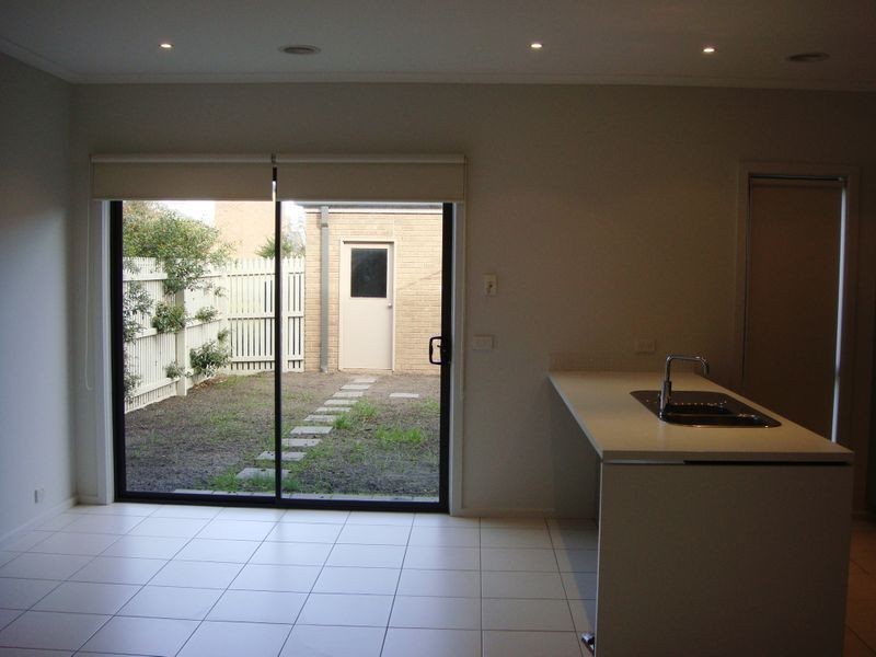 16 Turnstone Drive, Point Cook VIC 3030