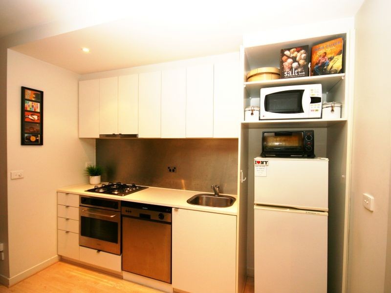 1004/8 Dorcas Street, South Melbourne VIC 3205