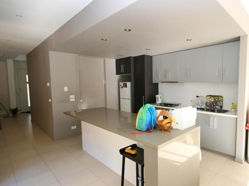 13 Evergreen Blvd, Clayton South VIC 3169