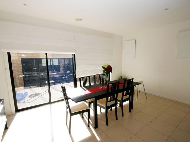 13 Evergreen Blvd, Clayton South VIC 3169