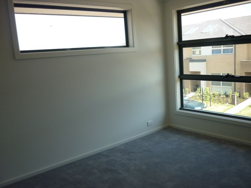 13 Parry Drive, Sunshine West VIC 3020