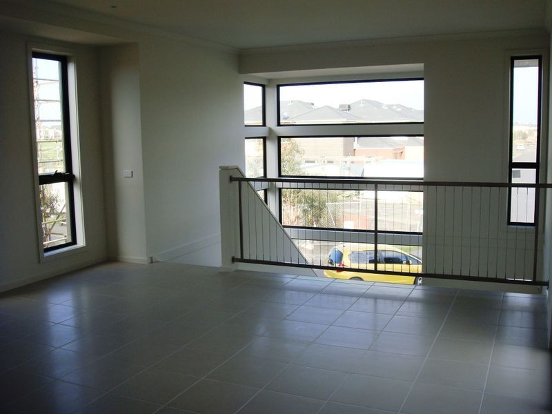 17 Crampton Square, Bonbeach VIC 3196