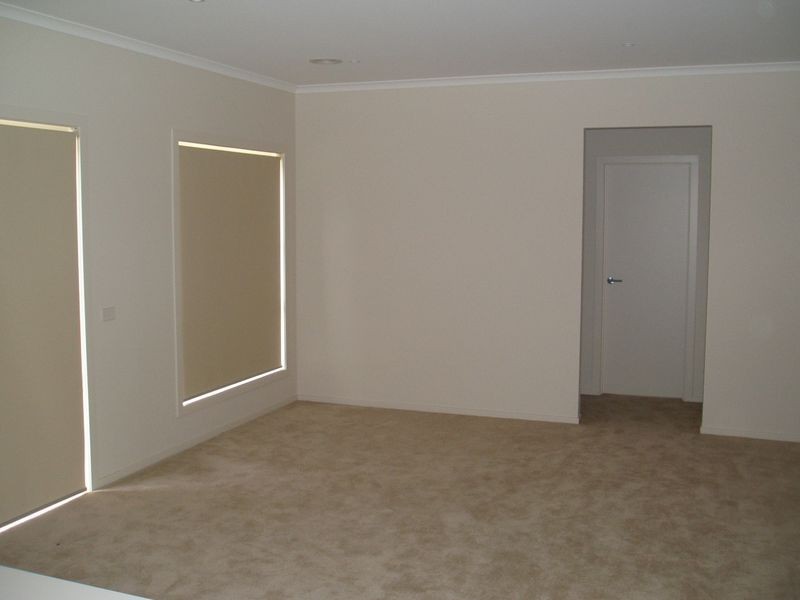 9 Legend Drive, Epping VIC 3076