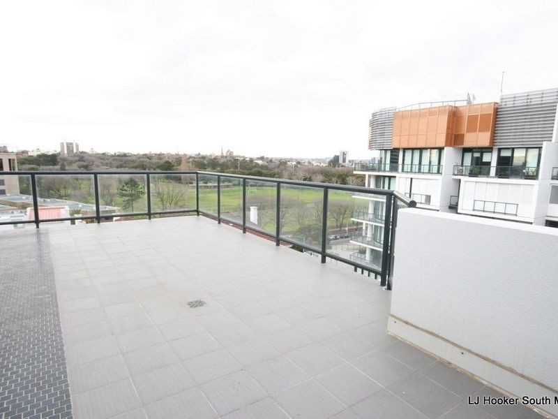 702/539 St Kilda Rd, Melbourne VIC 3000