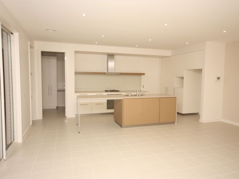 14 Queensberry Circuit, Mulgrave VIC 3170