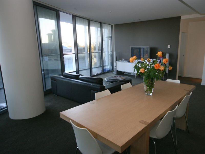 316/55 Queens Road, Melbourne VIC 3004