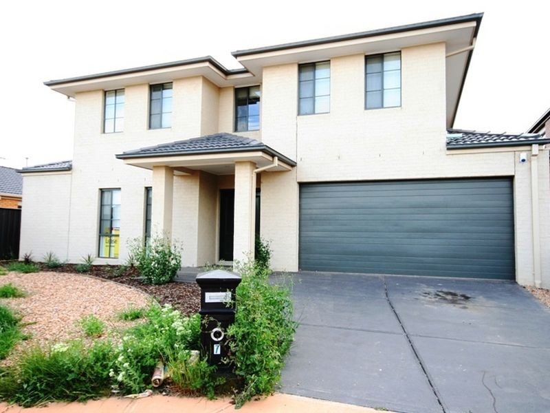 7 Banning Court, Point Cook VIC 3030