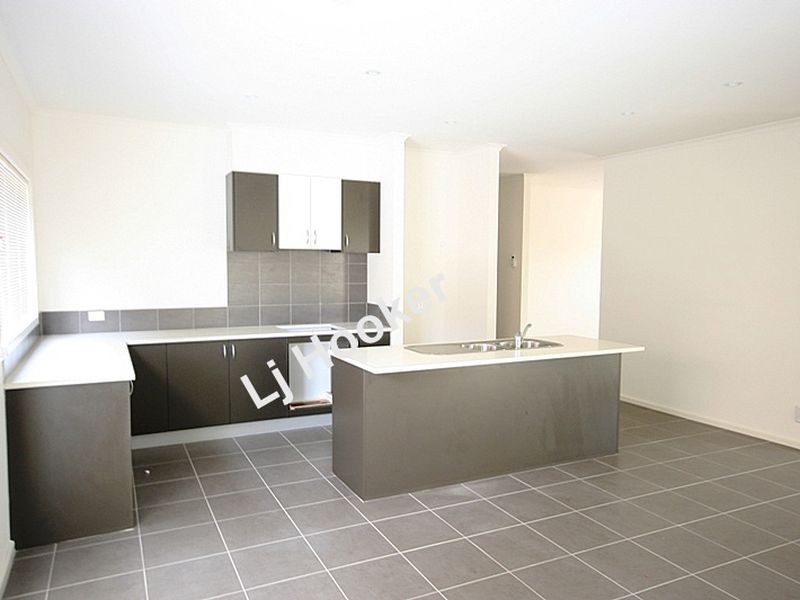 7 Banning Court, Point Cook VIC 3030