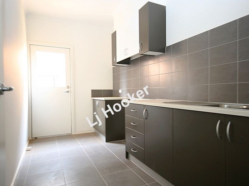 7 Banning Court, Point Cook VIC 3030