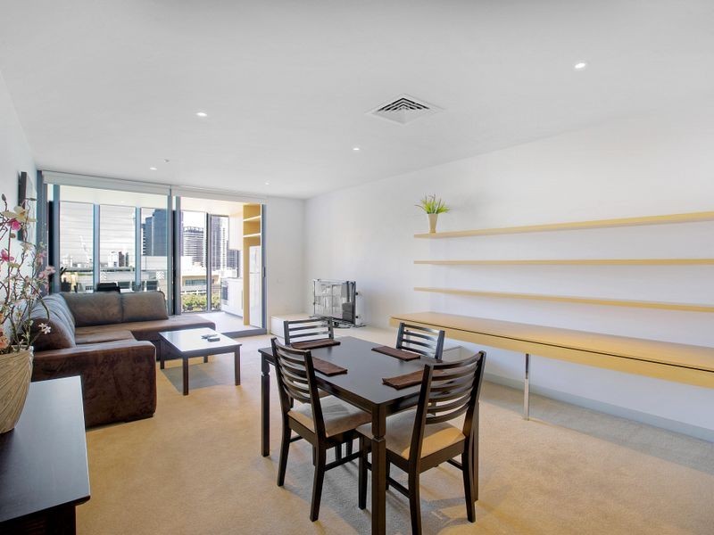 1018/555 Flinders Street, Melbourne VIC 3000