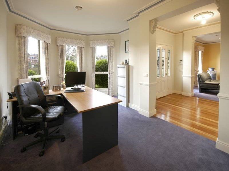 26 Callaghan, Glen Waverley VIC 3150