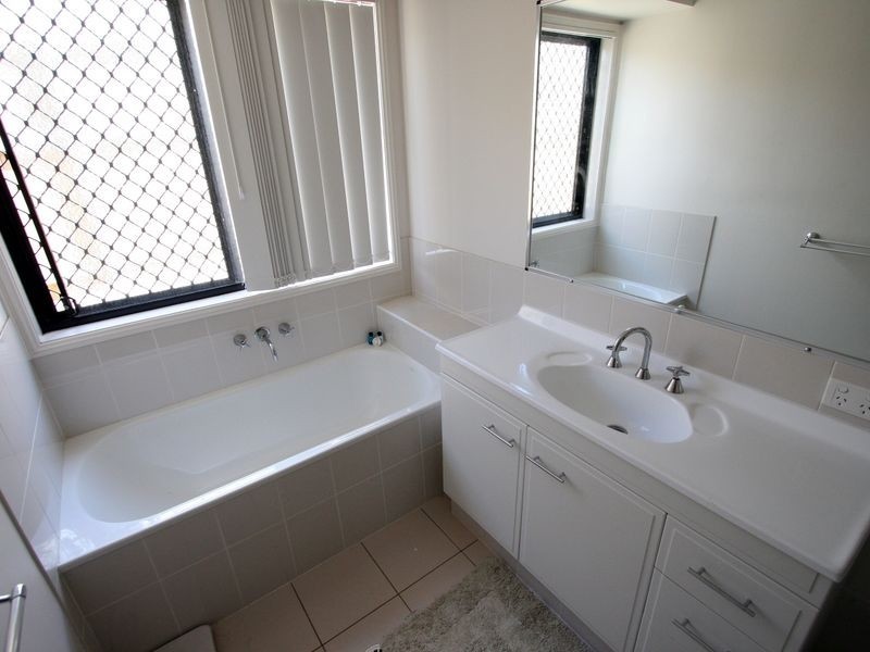 15 LILLEY TERRACE, Chuwar QLD 4306