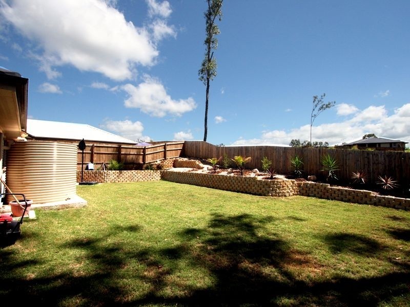 15 LILLEY TERRACE, Chuwar QLD 4306