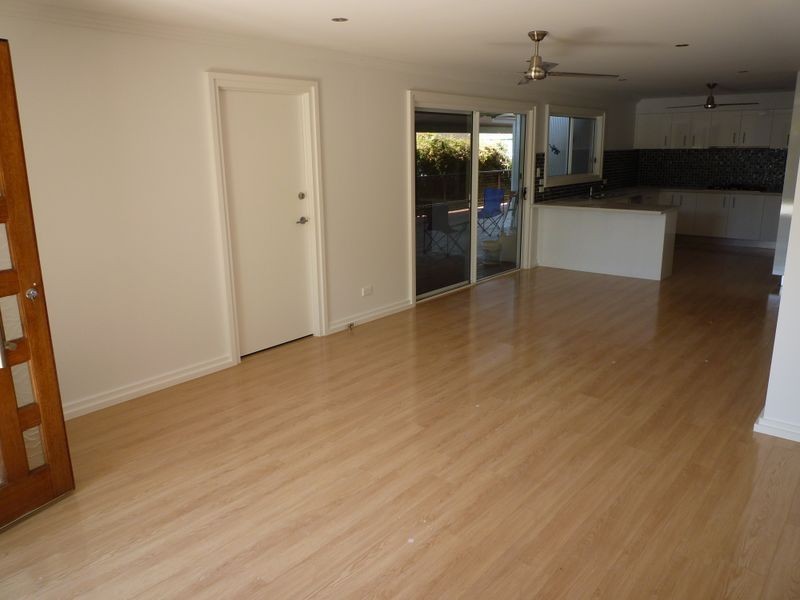 117 Blackall Street, Basin Pocket QLD 4305