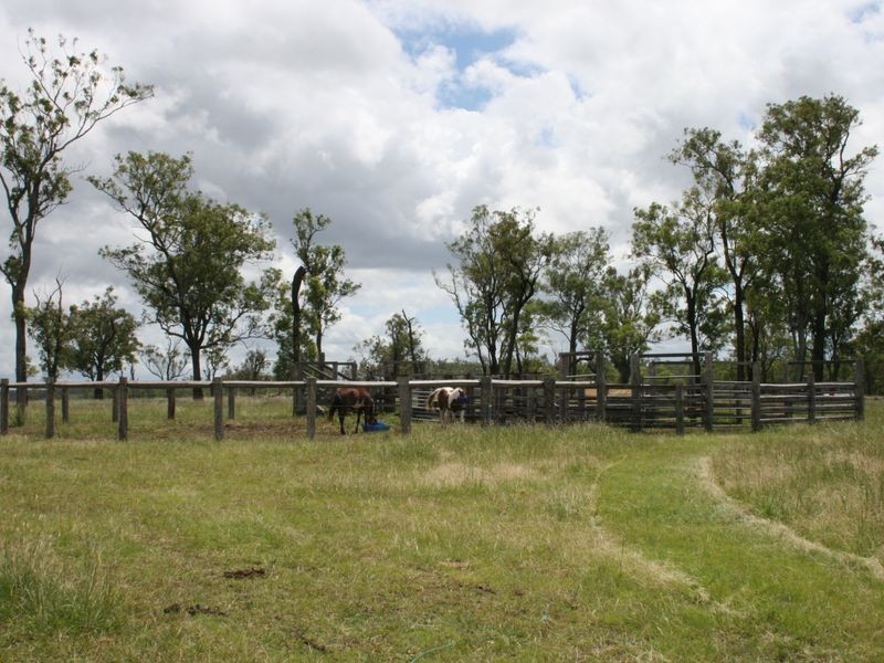 1027 Mt Walker West Road, Mount Walker QLD 4340