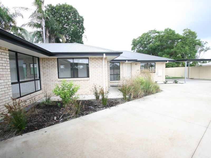 1 & 2/25 DARZEE STREET, Brassall QLD 4305