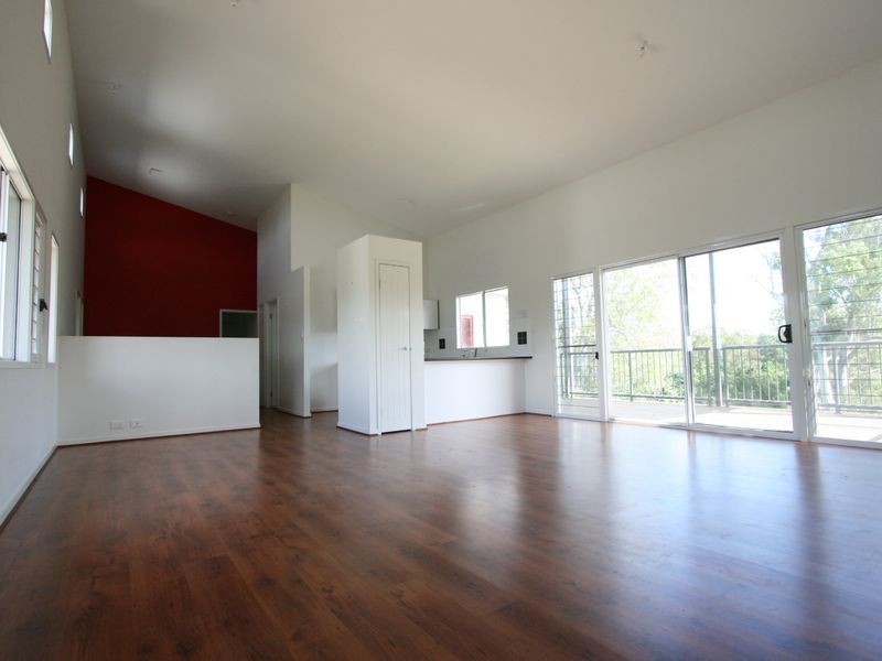 6 Bremer Pde Basin Pocket, Ipswich QLD 4305