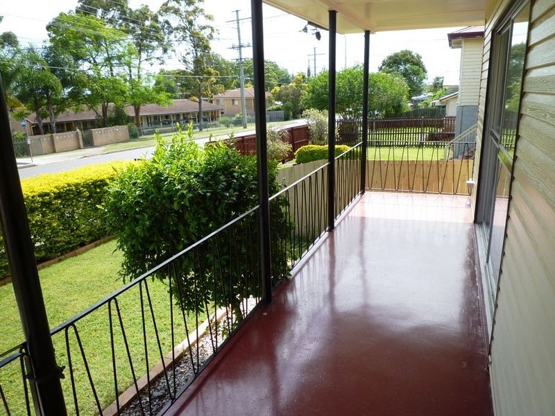 68A Cemetery Rd, Eastern Heights QLD 4305