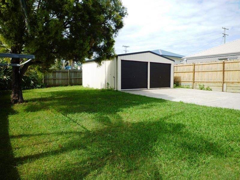 68A Cemetery Rd, Eastern Heights QLD 4305