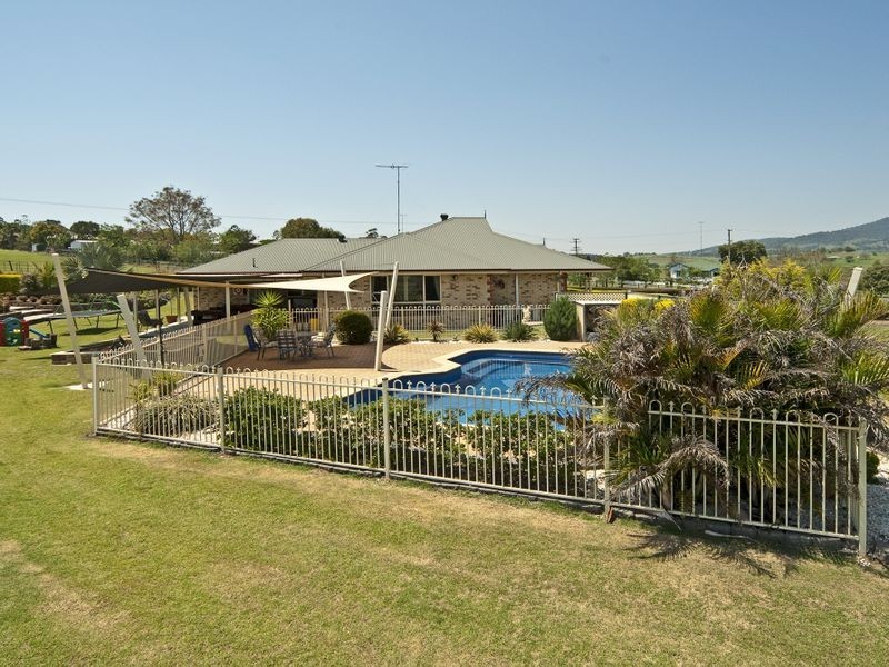42 EDWARD STREET, Kalbar QLD 4309