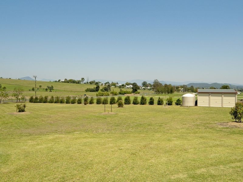 42 EDWARD STREET, Kalbar QLD 4309