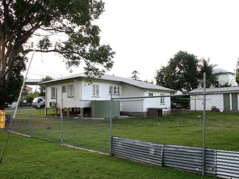 7 Lobley Street, Ipswich QLD 4305