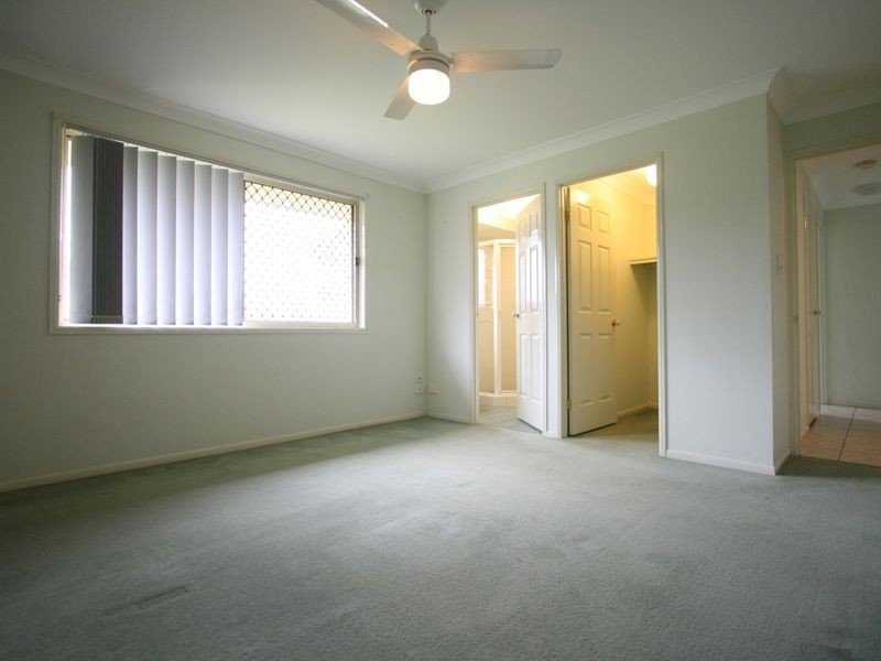 23 KATHLEEN PLACE, Yamanto QLD 4305