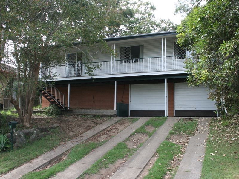 8 Callaghan Street, East Ipswich QLD 4305