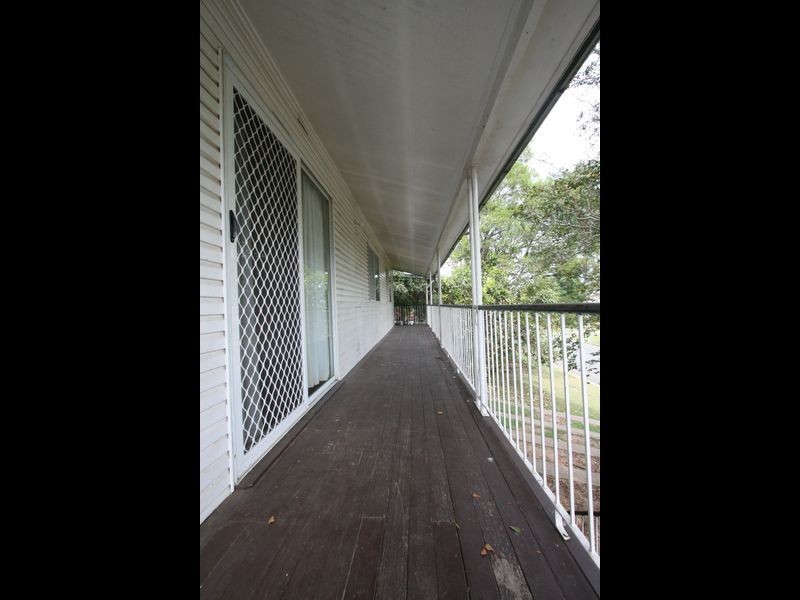 8 Callaghan Street, East Ipswich QLD 4305