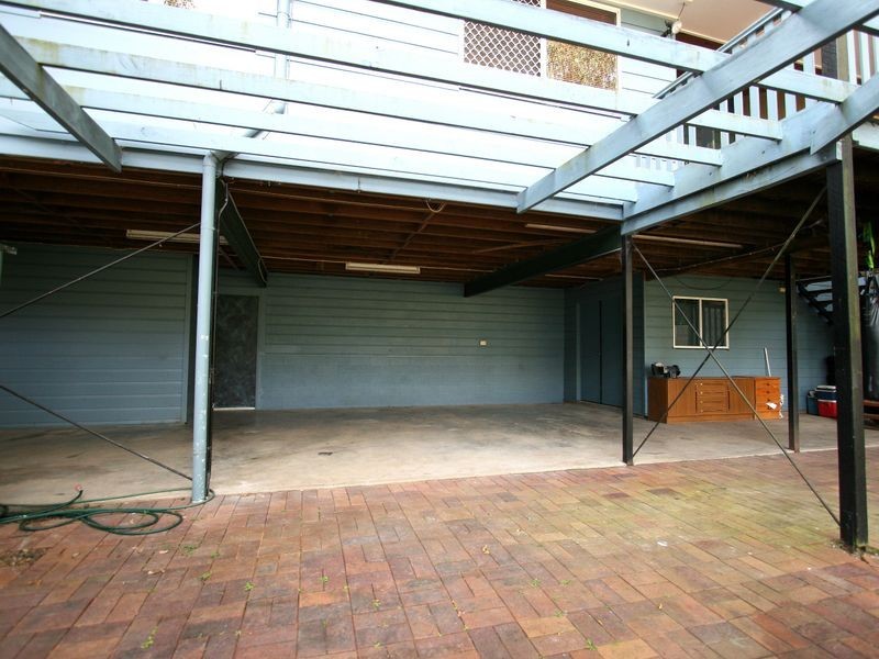 163 College Road, Karana Downs QLD 4306