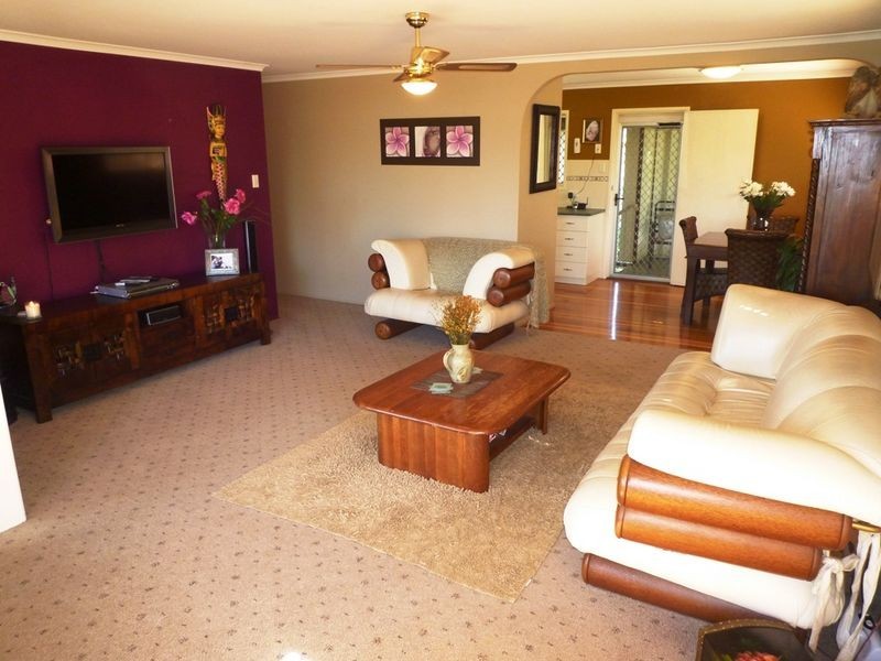 38 Chifley Crescent, Brassall QLD 4305