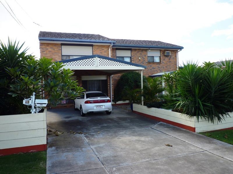90 Reif Street, Flinders View QLD 4305