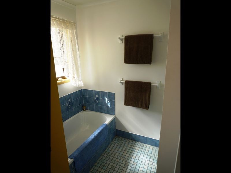 90 Reif Street, Flinders View QLD 4305