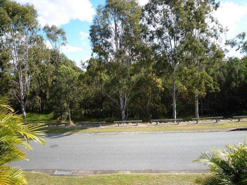2 Oriole Close, Flinders View QLD 4305