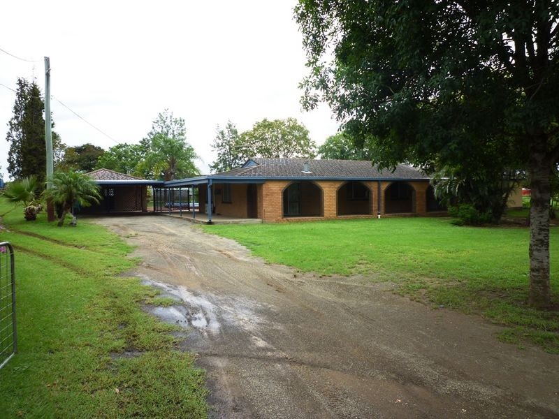 74 Andrew Street, Bundamba QLD 4304
