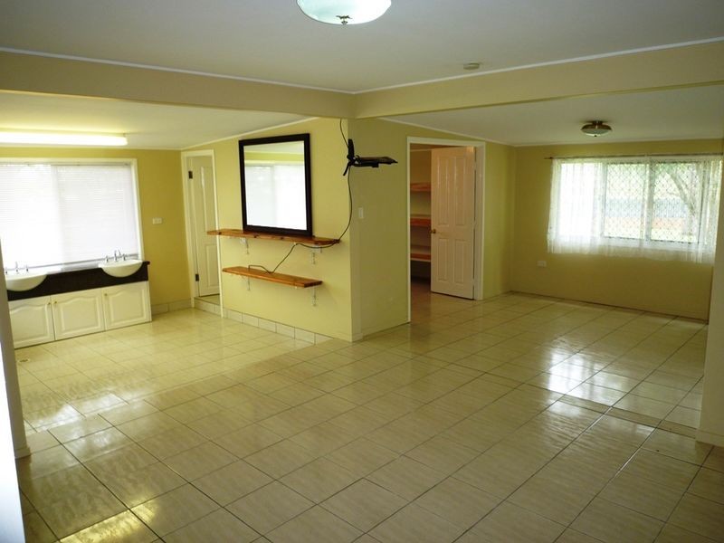 74 Andrew Street, Bundamba QLD 4304