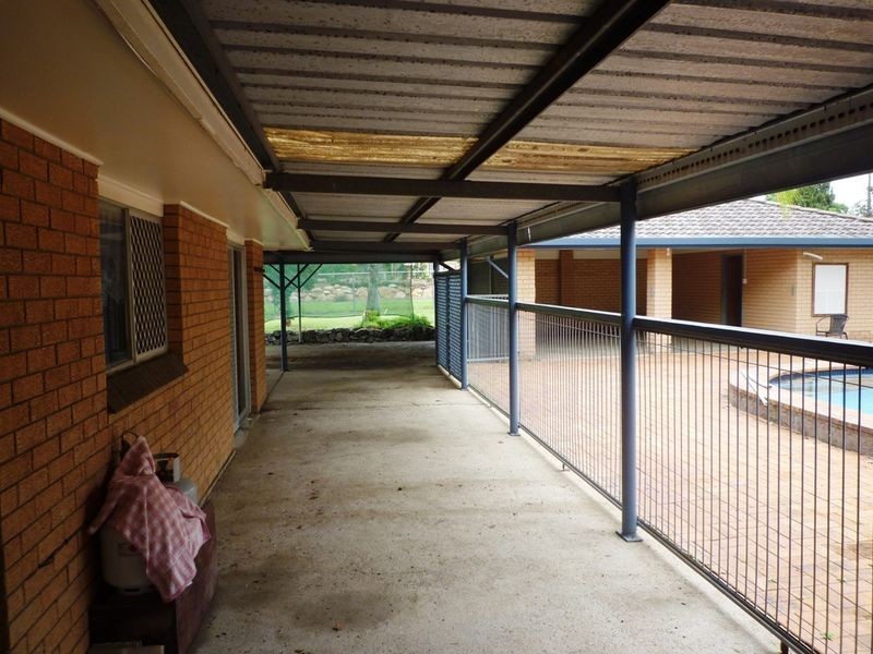 74 Andrew Street, Bundamba QLD 4304