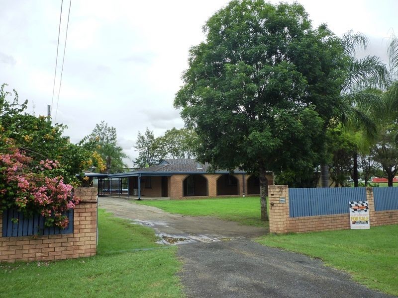 74 Andrew Street, Bundamba QLD 4304