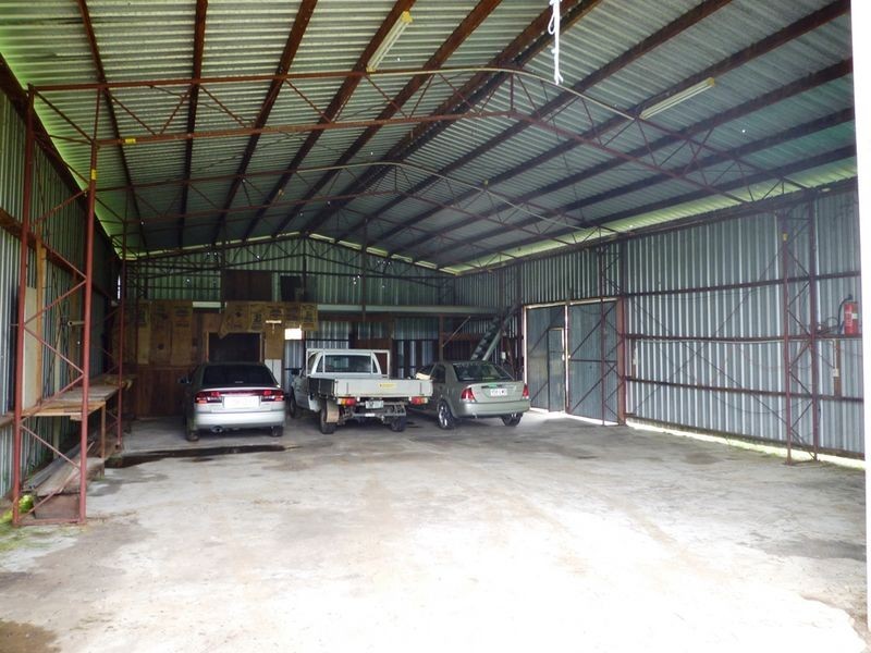 74 Andrew Street, Bundamba QLD 4304