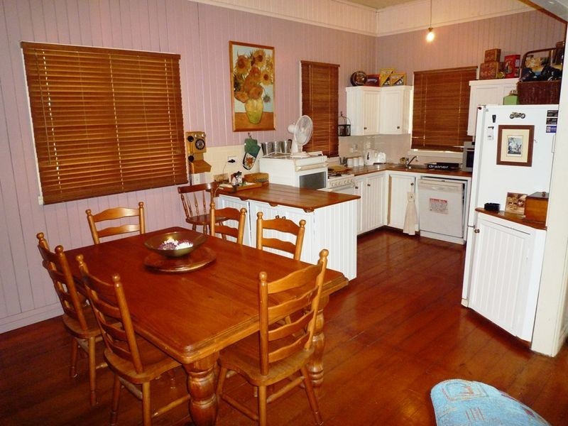 46 Smith Street, North Ipswich QLD 4305