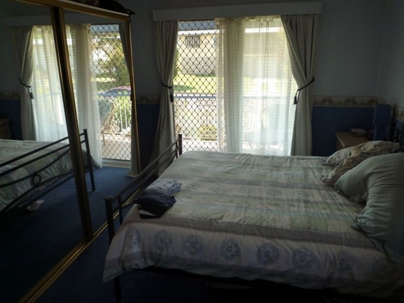 11 Cross Street, Raceview QLD 4305