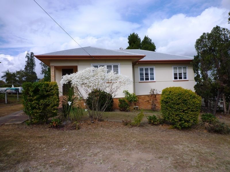 9 Gardiner Street, Brassall QLD 4305