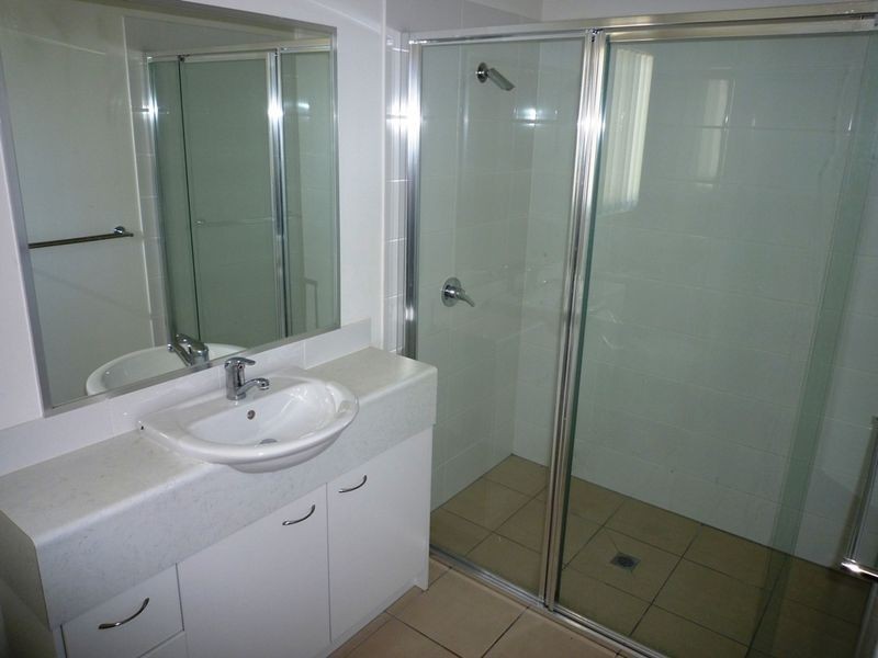 40/40 Gledson Street, North Booval QLD 4304