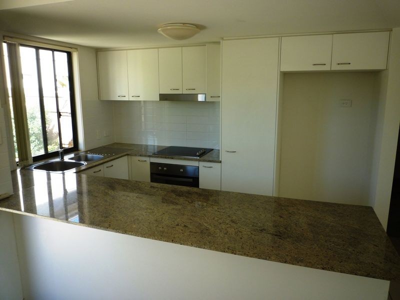 40/40 Gledson Street, North Booval QLD 4304