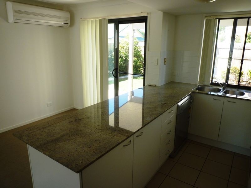 40/40 Gledson Street, North Booval QLD 4304