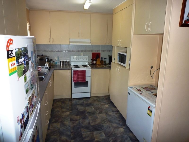 237 Whitehill Road, Raceview QLD 4305