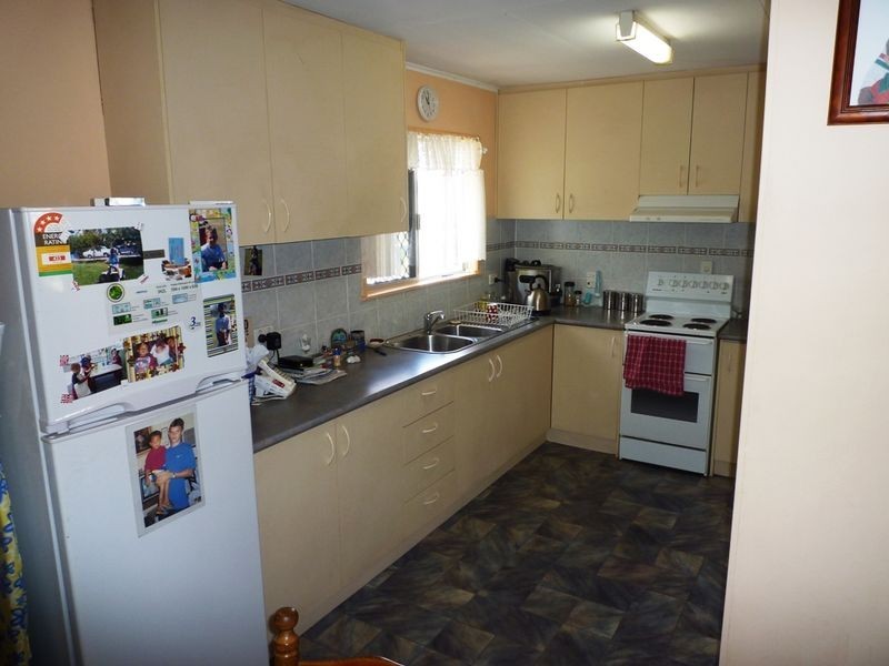 237 Whitehill Road, Raceview QLD 4305