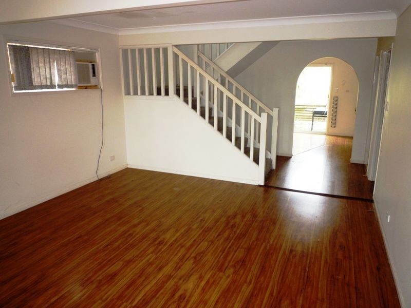 7/11 Newtown Street, East Ipswich QLD 4305